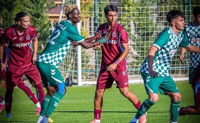 Konyaspor - Trabzonspor maçında 4 gol!