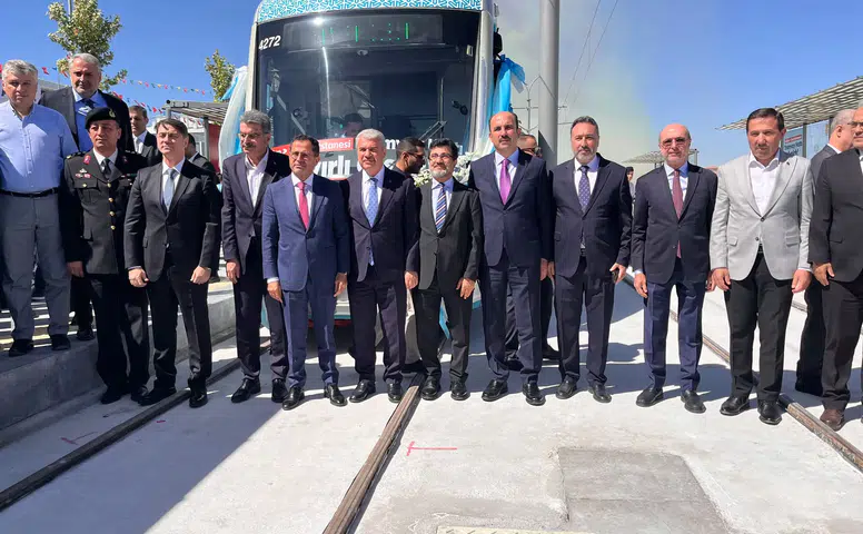 Konya’da büyük ulaşım ağı için kritik adım! Yeni tramvay hattı açıldı