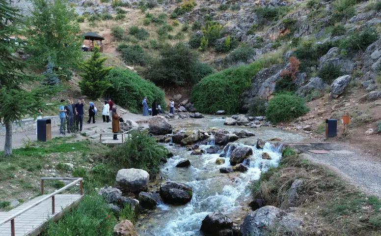 Konya’daki bu kaya 3 bin yıldır ayakta! Dünyanın ilk tarım anıtı