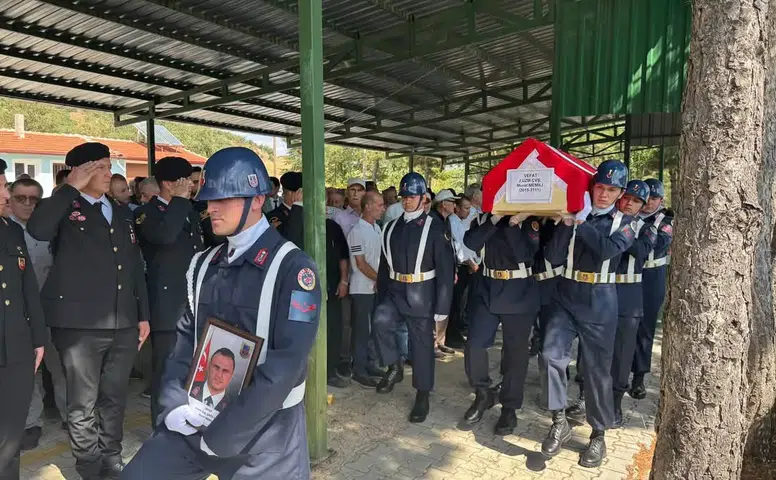 Konya’da acı tören! Uzman Çavuş toprağa verildi