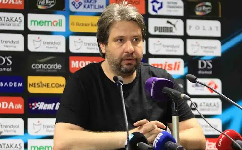 Süper Lig’de o teknik direktör istifa erti
