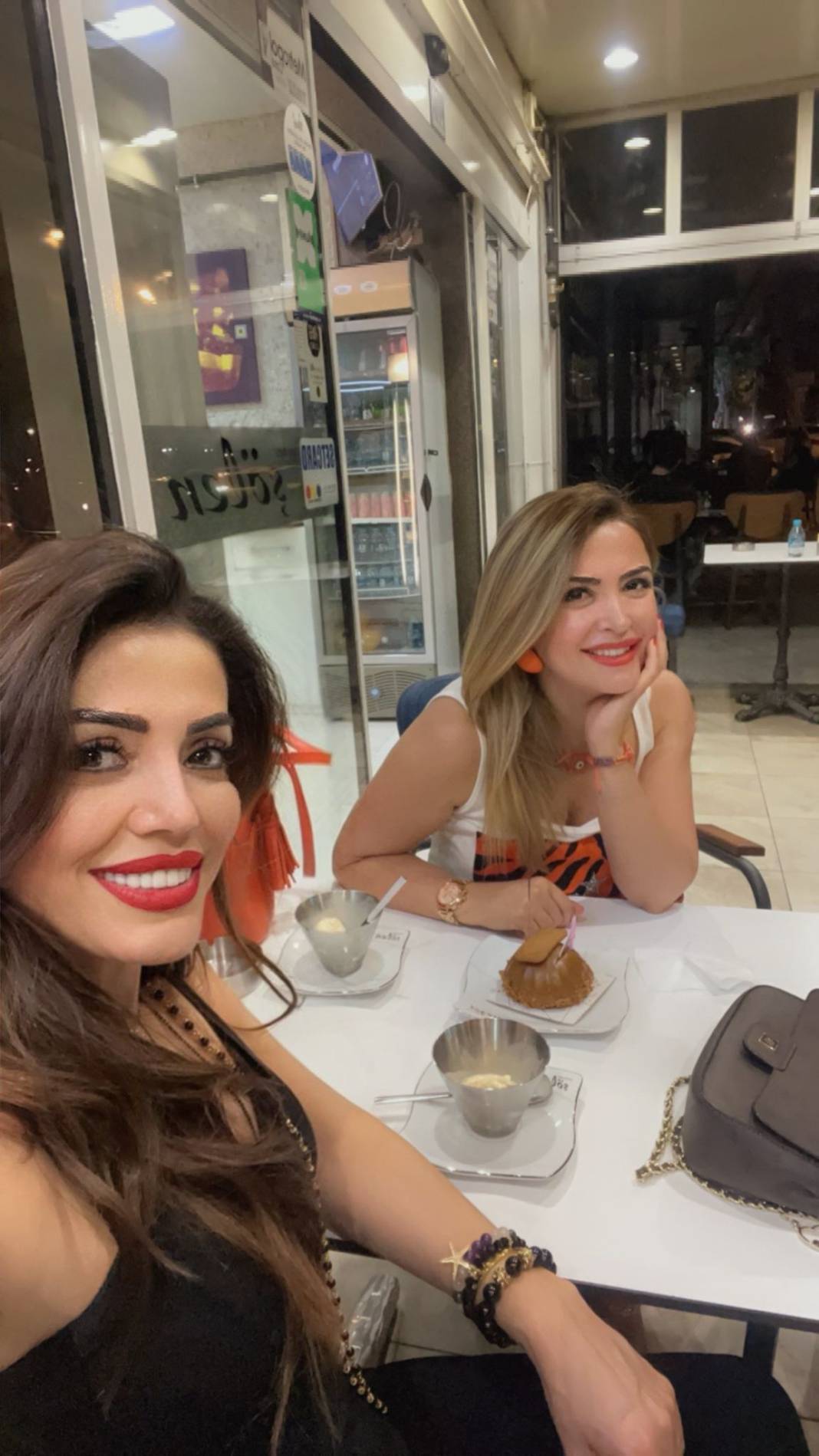 Başak Hanım yeni yaşını kutladı 1