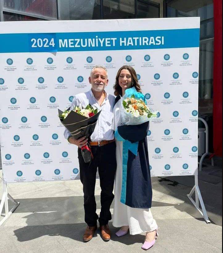 Portakal ailesinde mezuniyet sevinci 1