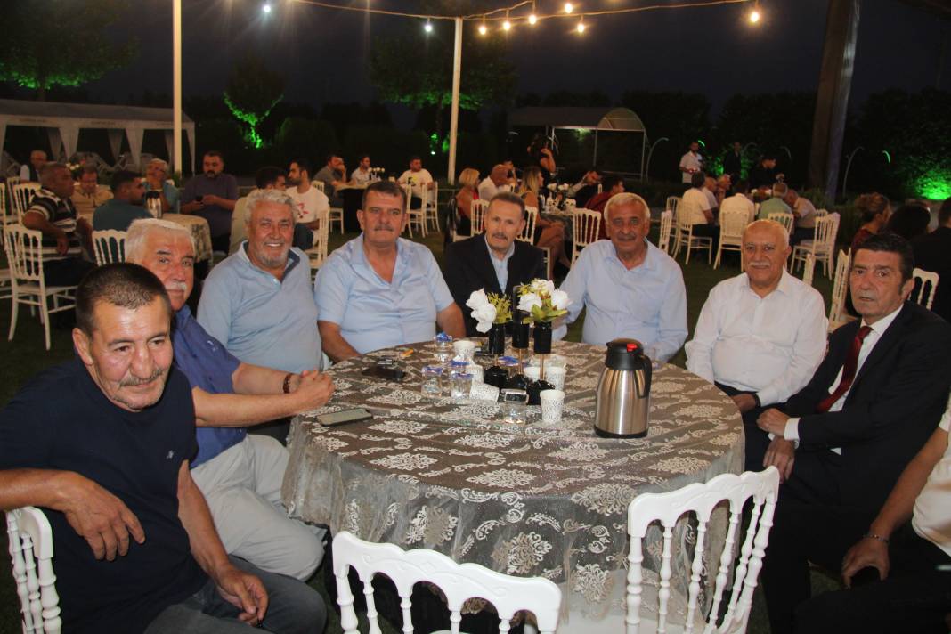 İnanç, dostlarıyla buluştu 1
