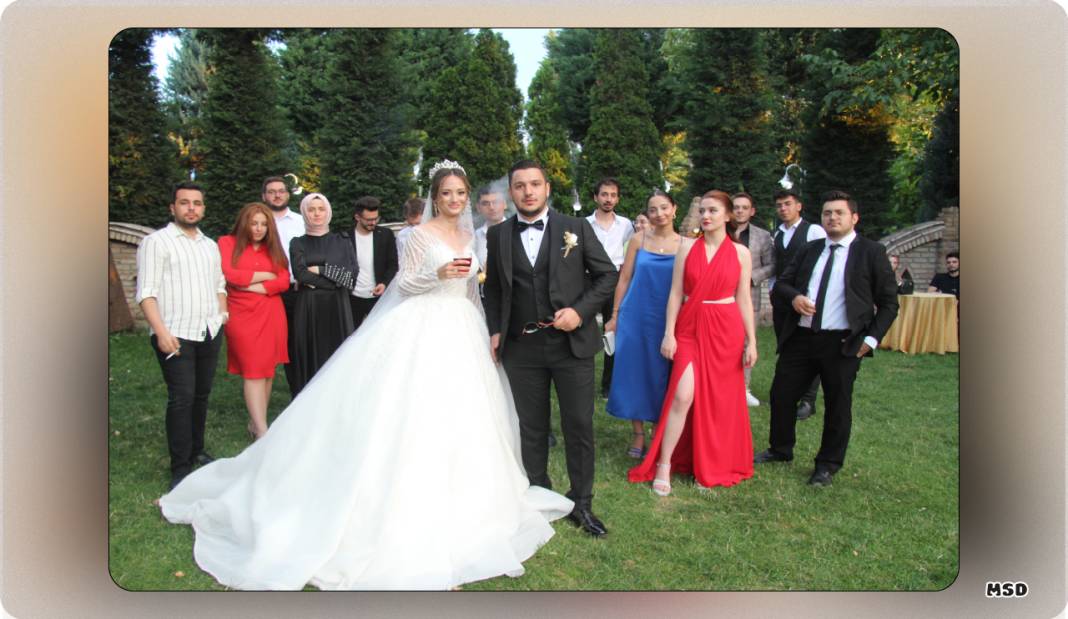 Beyza Nur ile Halil Mert evlendi 2