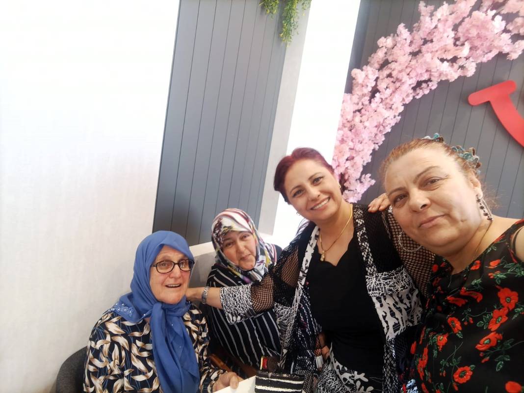Nejmiye Hanım yeni yaşını kutladı 1