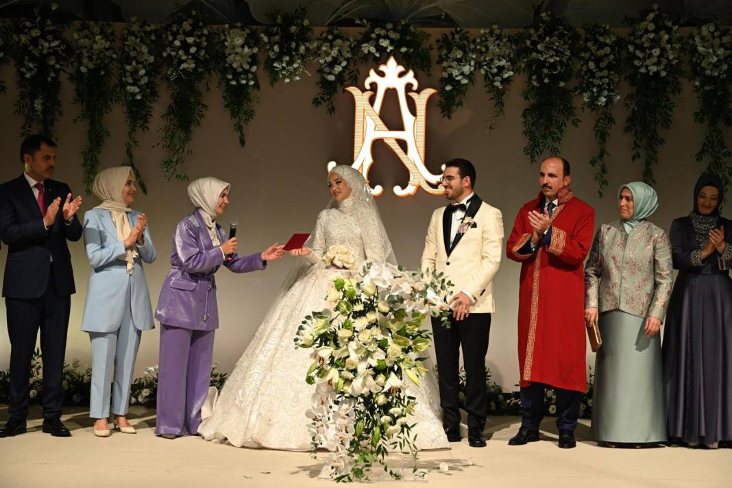 Başkan Altay’ın oğlu Ali Necati evlendi 1