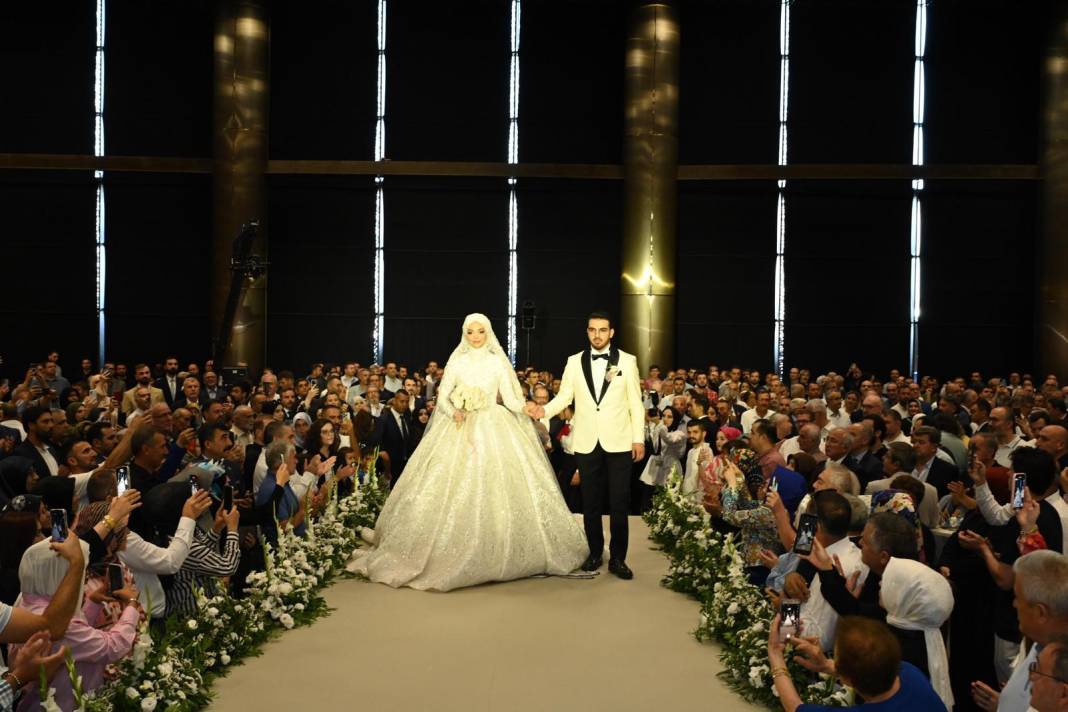 Başkan Altay’ın oğlu Ali Necati evlendi 12