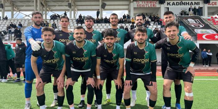 Gol düellosunda kazanan Karapınar Belediyespor! Kadınhanı 2-3 Karapınar