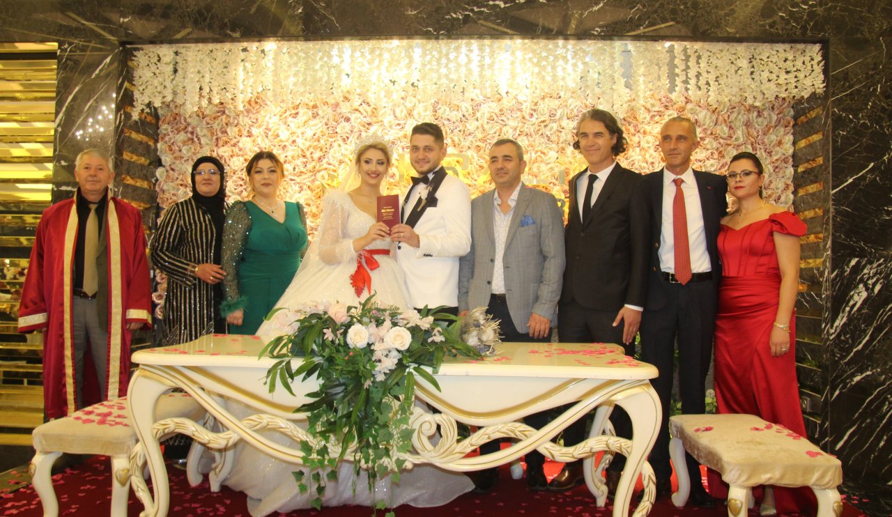 nida-ile-arifin-mutlu-gunu-3.jpg
