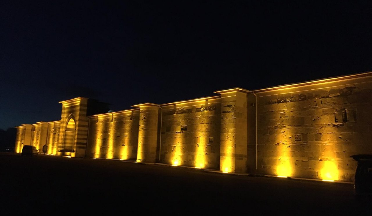 zazadin-hani.jpg