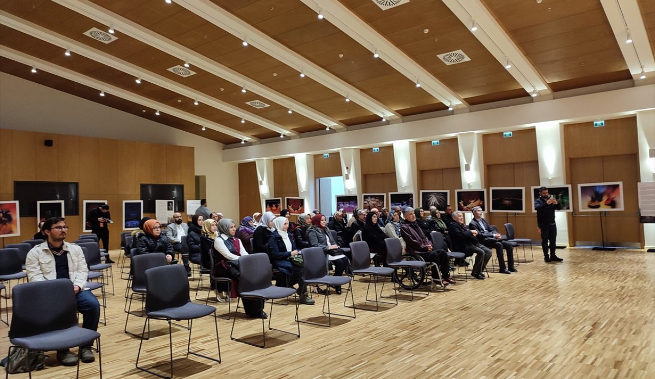 aa-20231209-33140471-33140470-konyada-mesneviden-gunumuze-isik-tutmak-konferansi-duzenlendi.jpg