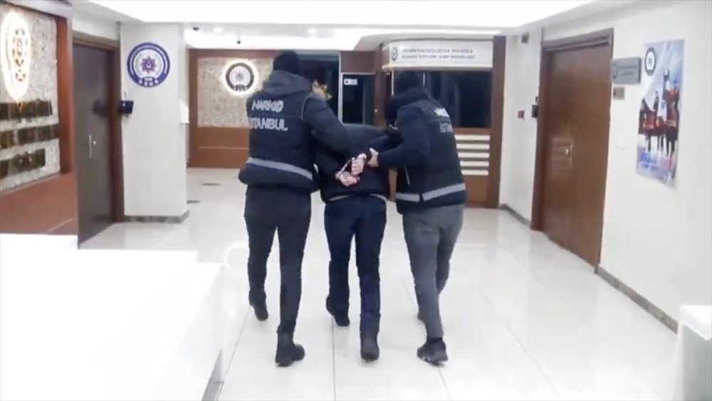 Kırmızı bültenle aranıyordu! Uyuşturucu baronuna bakın ne oldu...