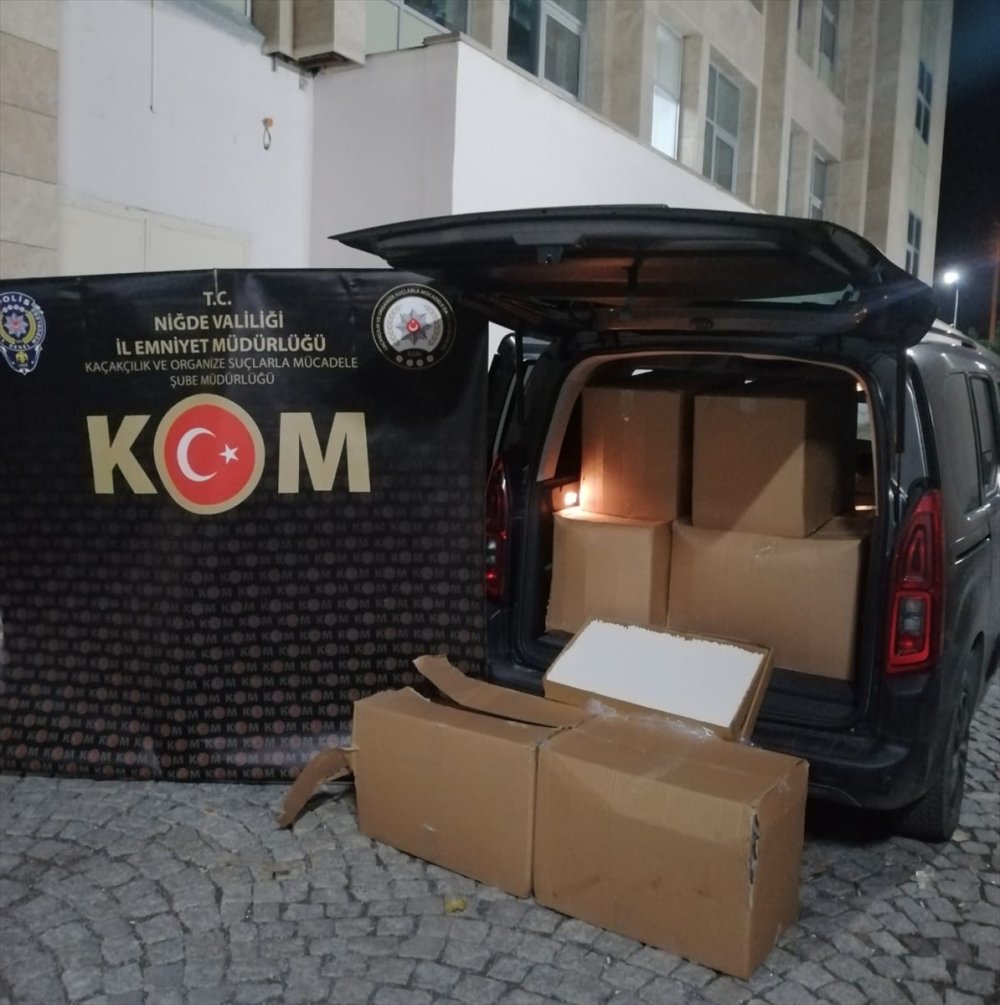Uyuşturucu tacirlerine büyük darbe... Yüzbinlerce makaron ele geçirildi!