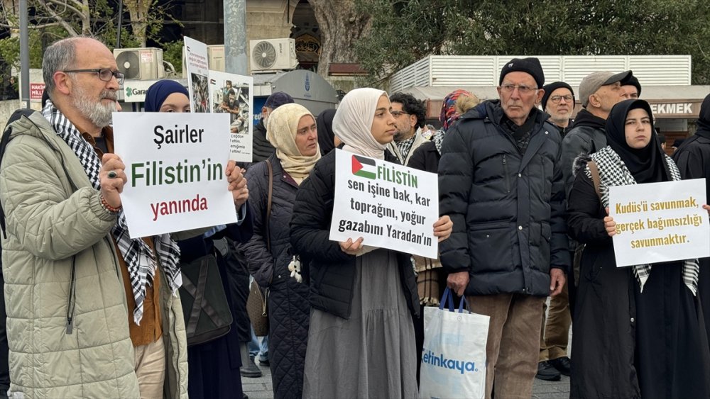 Duygusal buluşma! Şairler onlar için yürüdü...