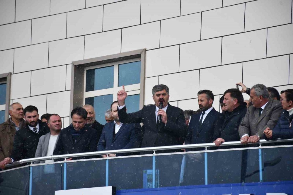 Cumhur İttifakı’nın adayı o isim coşkuyla karşılandı...