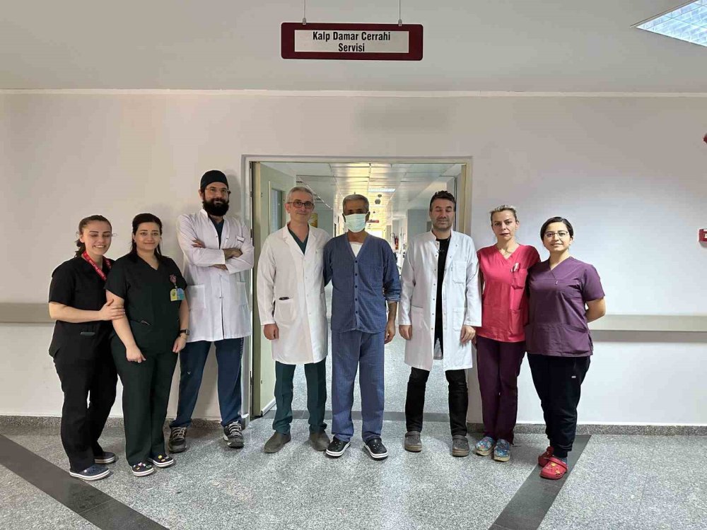 Aort damarı yırtılan hastalar ölümden döndü!