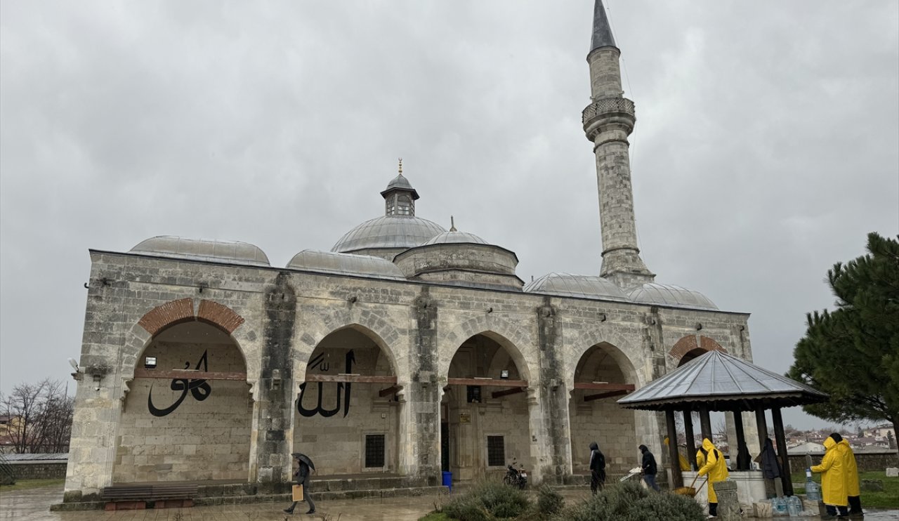 aa-20240212-33683158-33683155-ayaga-kaldirilacak-edirne-mevlevihanesinde-kazi-calismalari-basladi.jpg