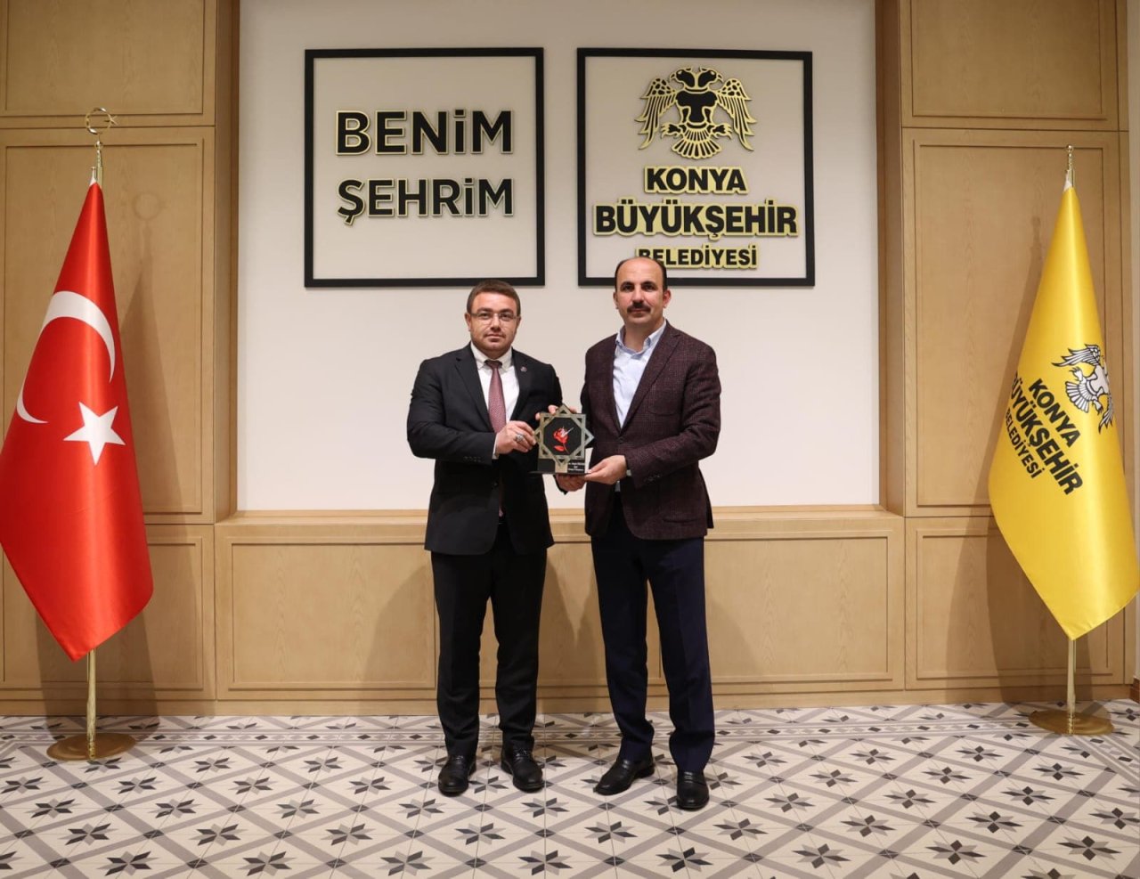 avukat-seyit-ozcan-ugur-ibrahim-altay-1.jpg