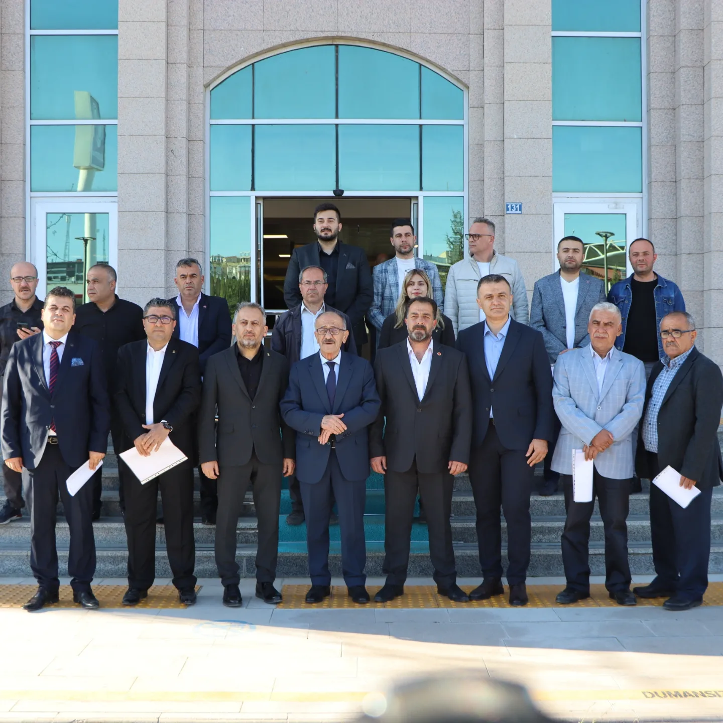 beysehir-belediye-baskani-adil-bayindir-mazbatasini-aldi-4.jpg