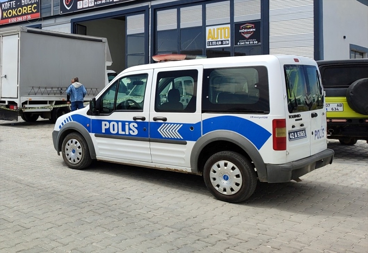 aa-20240419-34313954-34313953-konyada-is-ortagini-av-tufegiyle-yaralayan-zanli-tutuklandi.jpg