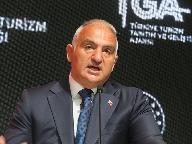 bakan-ersoy-003.jpg