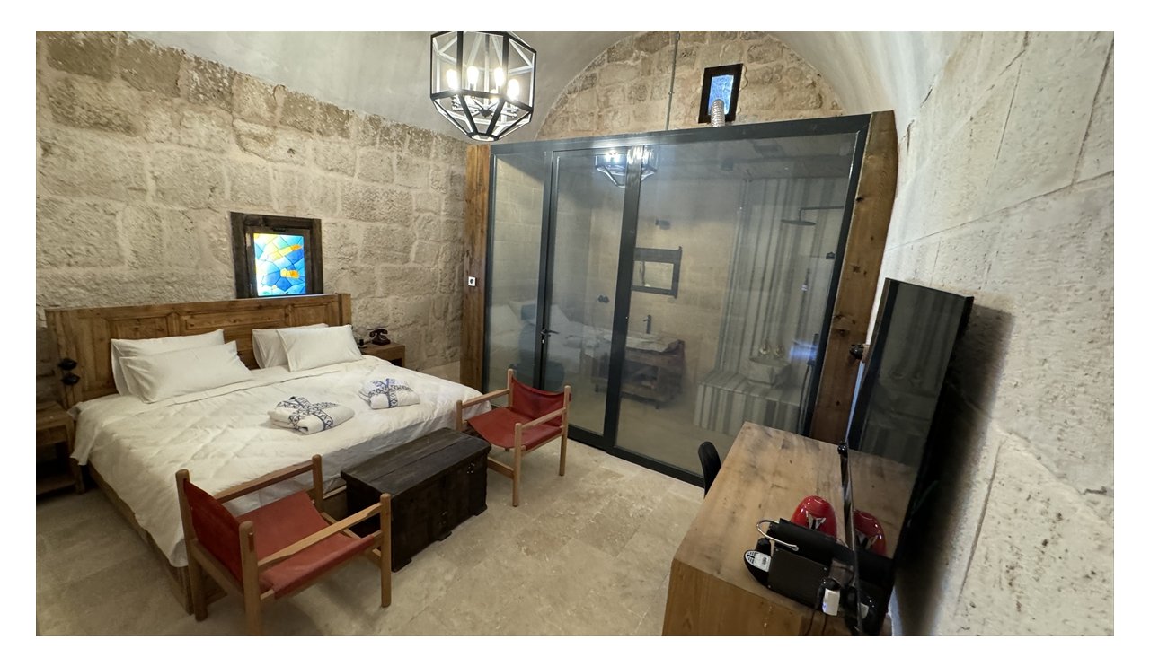 aa-20240510-34519774-34519769-obruk-golu-manzarali-kervansaray-otel-turizme-katki-sunacak.jpg