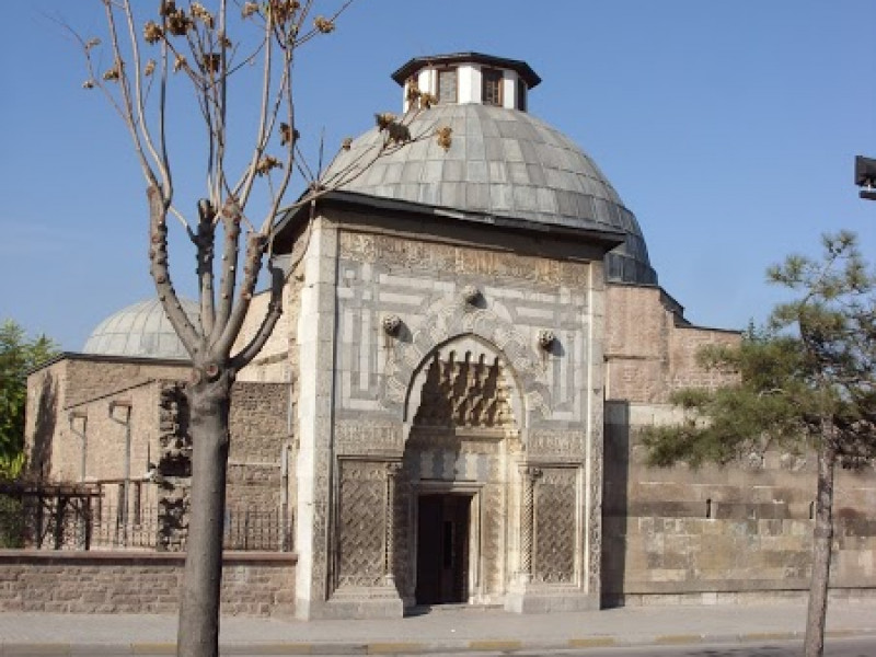 karatay-medresesi.jpg