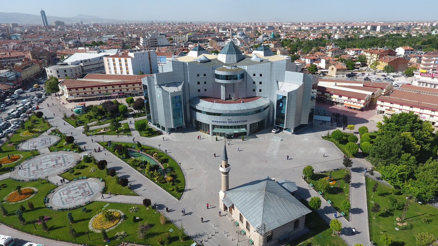 nufusu-en-cok-artan-ilce-karatay-oldu-2.jpg