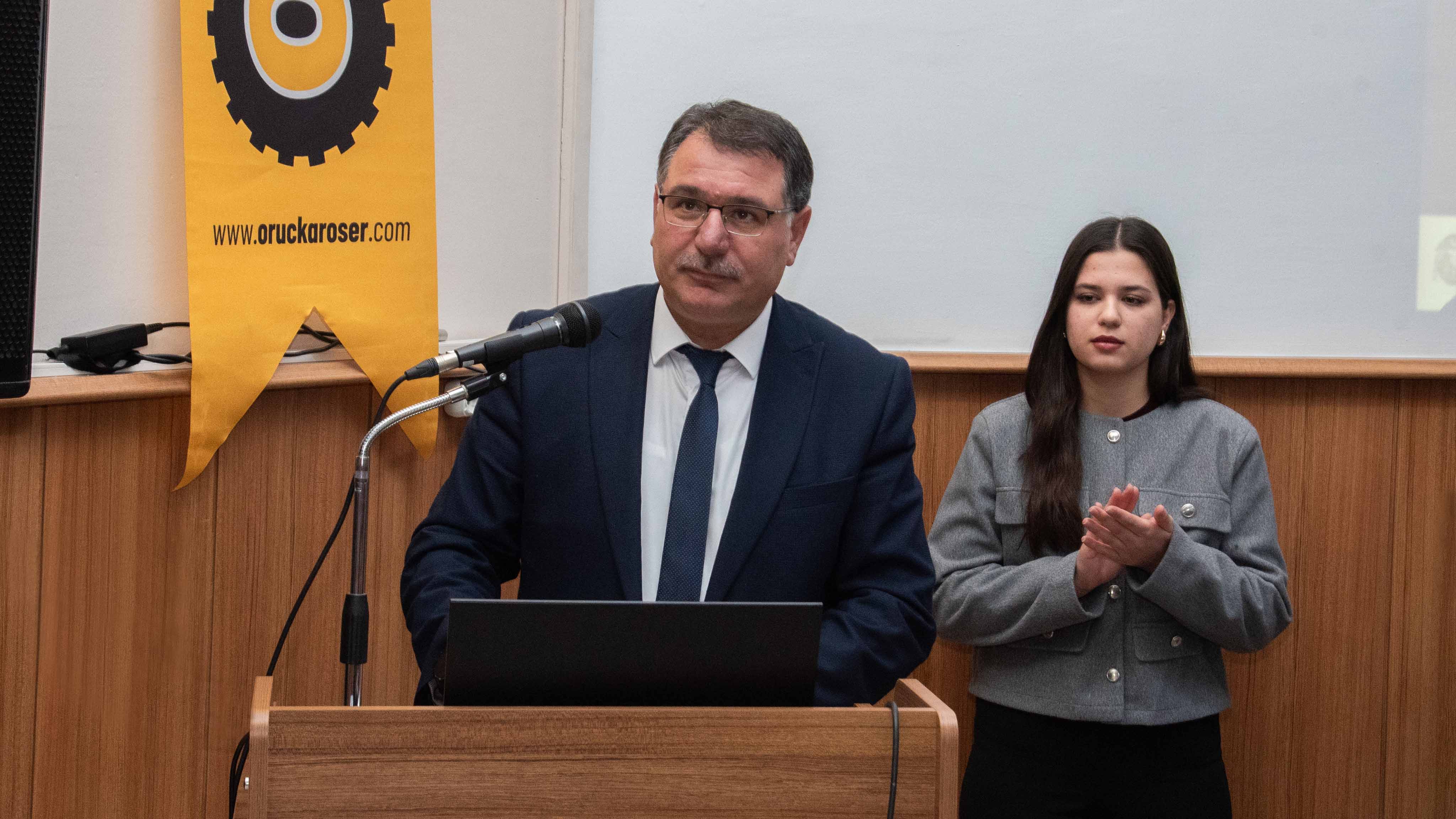 tarimda-kadin-izi-ve-genc-fikirler-bulusmasi-yapildi-1.jpg