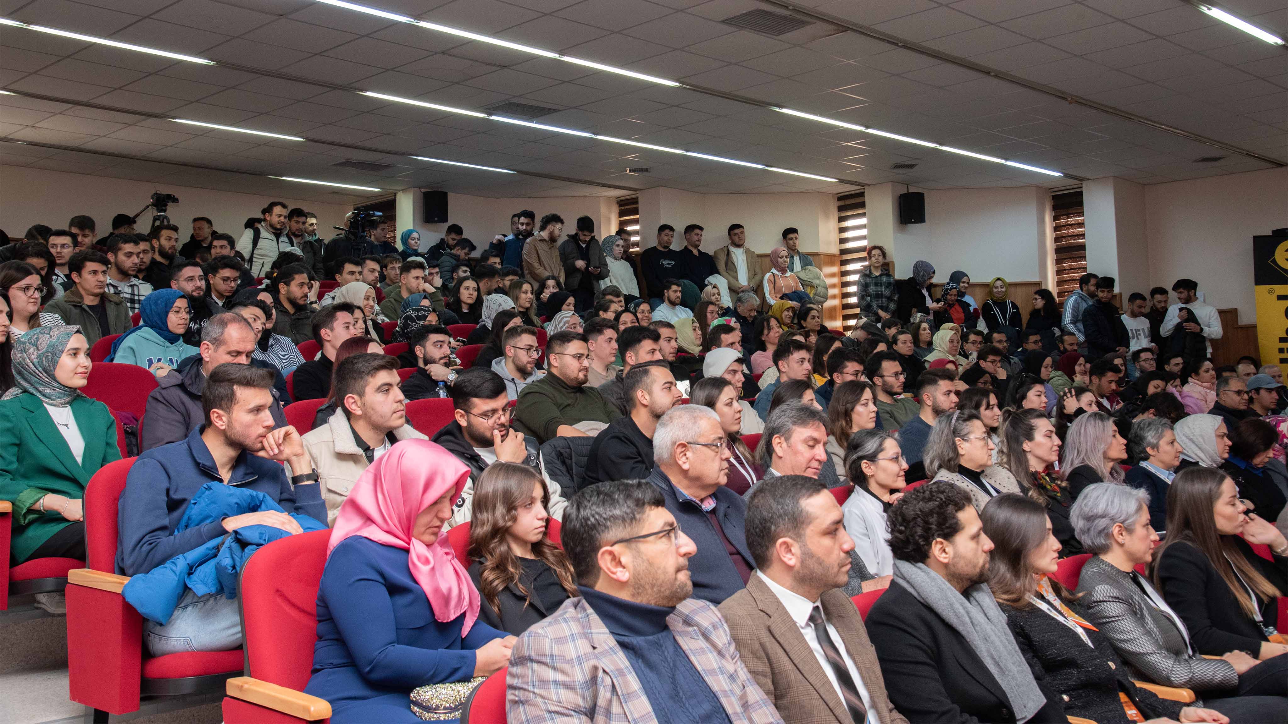 tarimda-kadin-izi-ve-genc-fikirler-bulusmasi-yapildi-5.jpg