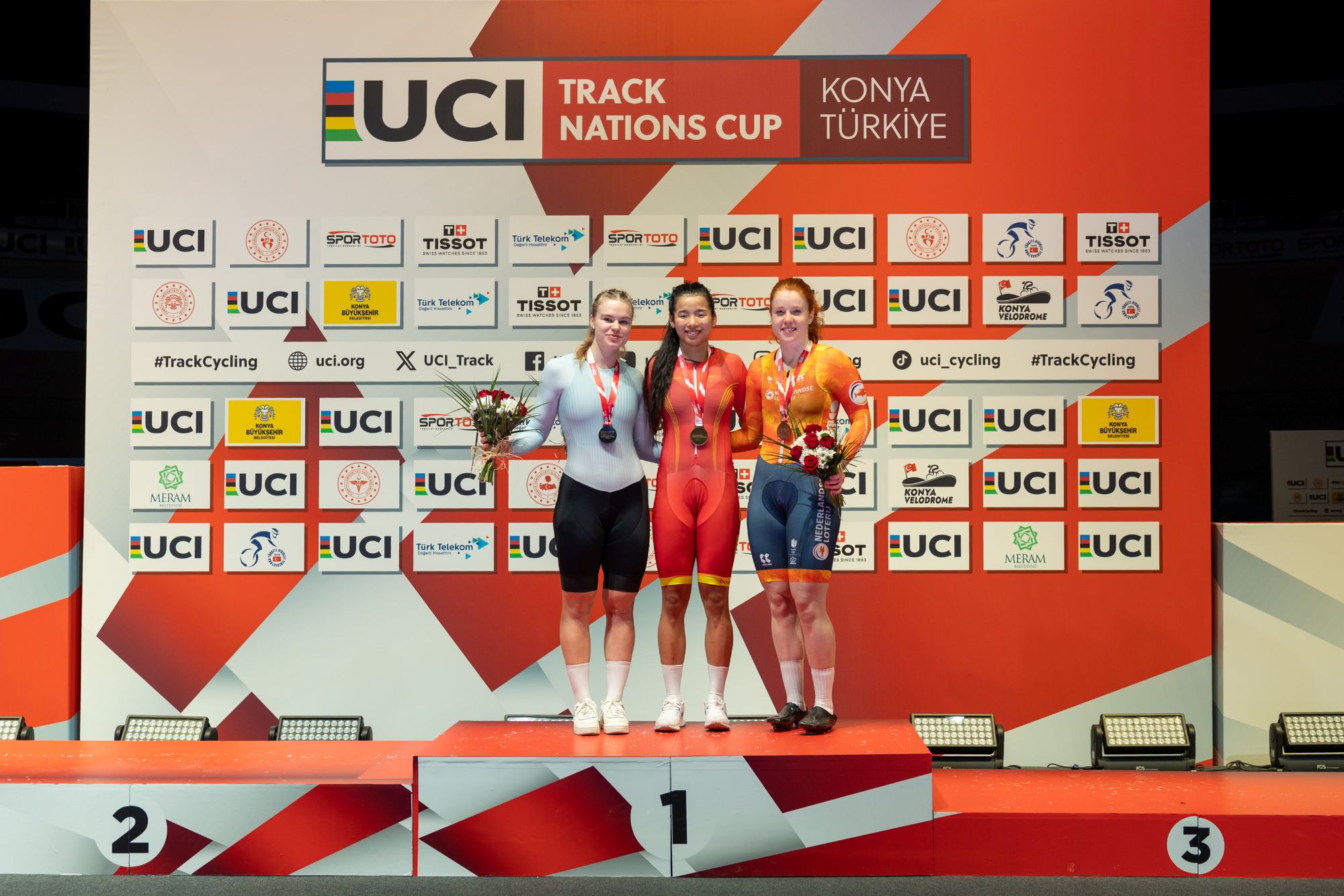 1742068547-1-yuan-liying-2-alina-lysenko-3-hetty-van-de-wouw.jpg