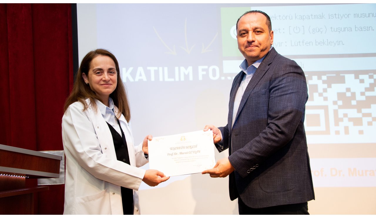 selcuk-universitesinde-saglikta-yapay-zeka-konferanslari-basladi-3.jpg