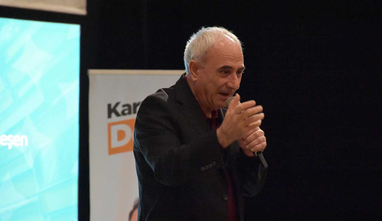 nurullah-genc-konya-karapinar-kitap-gunleri-3.jpg