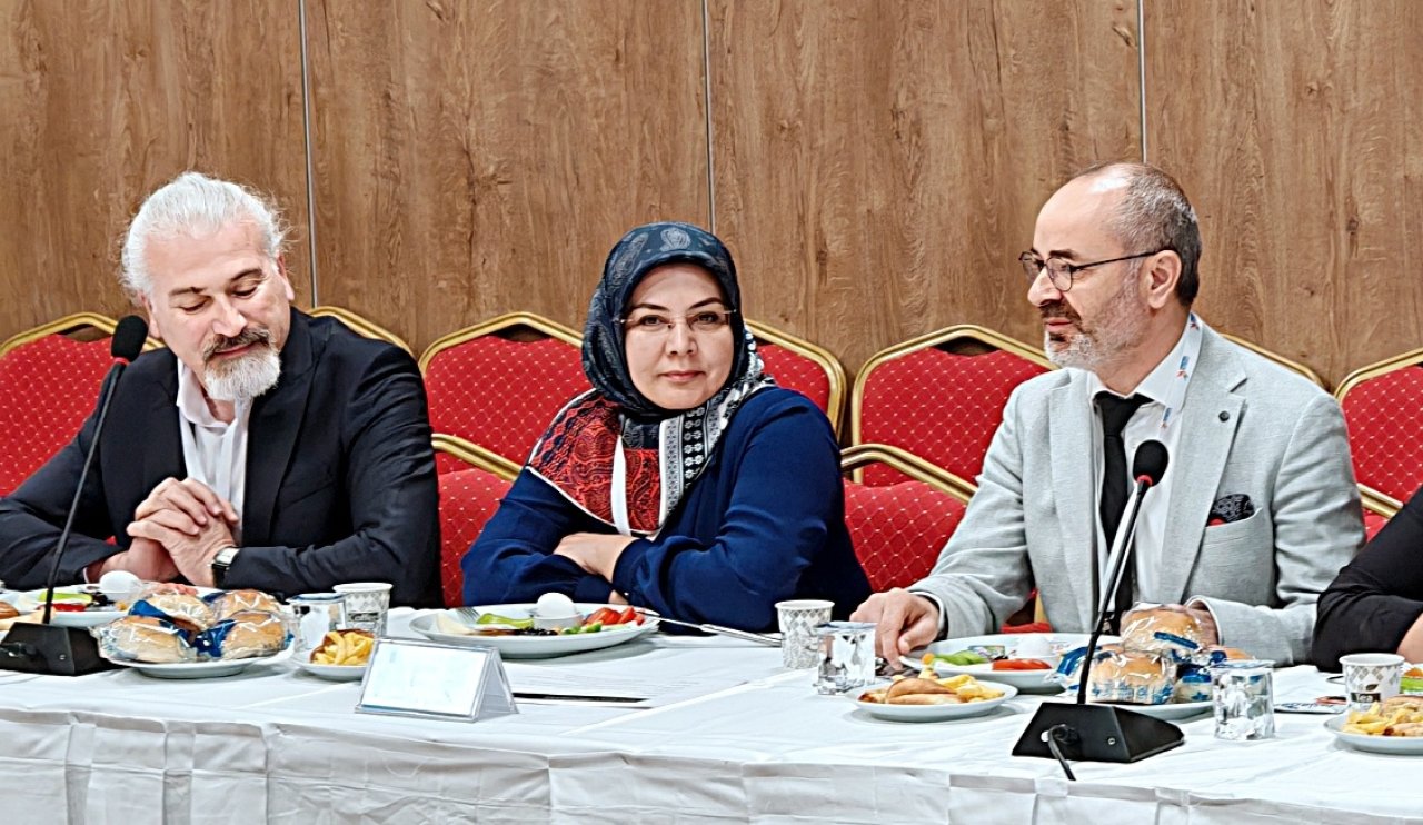 ktun-teknik-universiteler-birligi-calistayina-katildi-01.jpeg