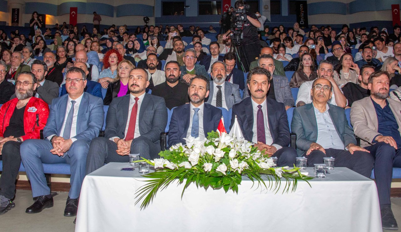 21-kisaca-uluslararasi-ogrenci-filmleri-festivali-basladi-5-1.jpg