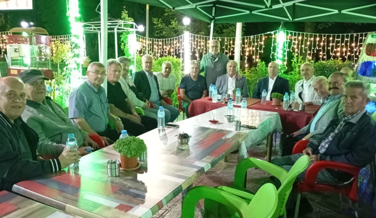 baskan-aydin-hemserileriyle-bir-araya-geldi-1.jpg