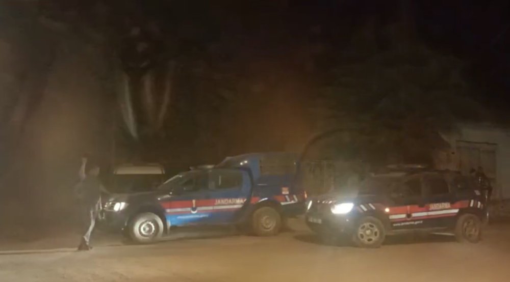 Konya’daki yangın sınıra dayandı! Köylerde alarm verildi