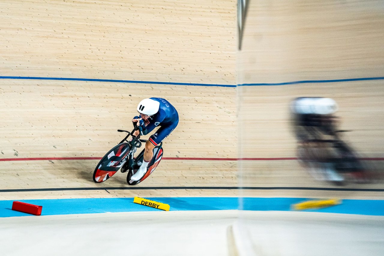 konya-velodromunda-ilk-dunya-rekoru-geldi-3.jpg