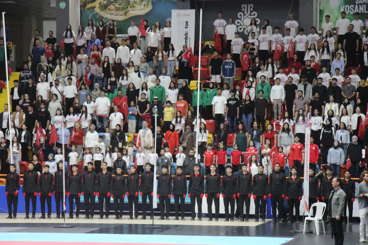 Konya’da 19 Mayıs coşkusu: Gençlik ve Spor Bayramı Kutlandı 3