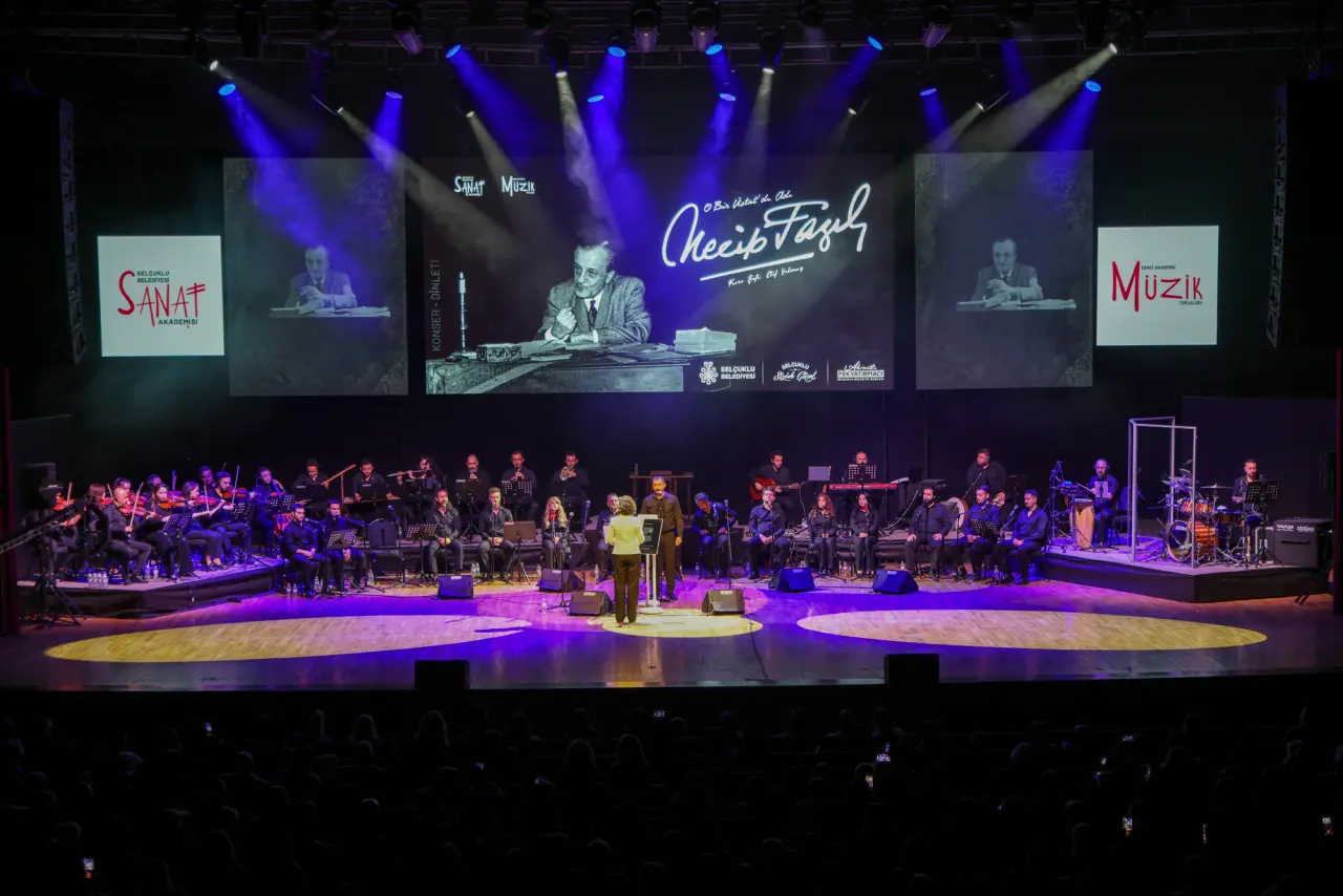 Konya Selçuklu’da kültür-sanat gecesi: Necip Fazıl sahnede yaşatıldı 5