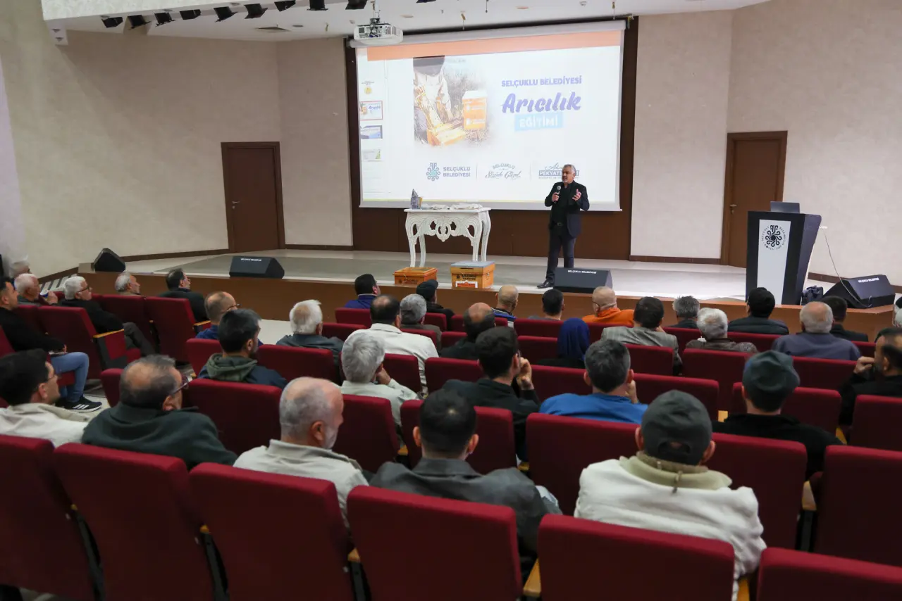 Konya’da arıcılara büyük destek: Yüzlerce kovan dağıtıldı! 1
