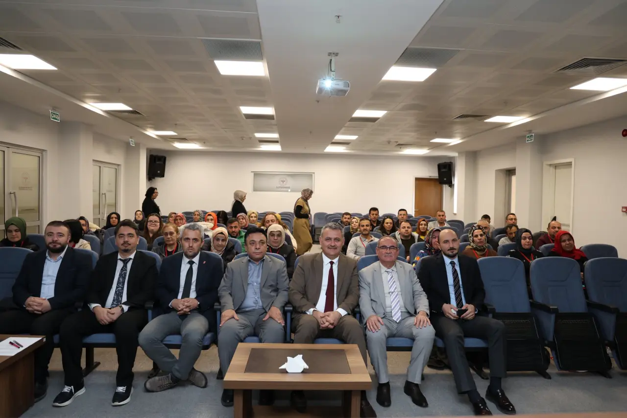 Konya İl Sağlık Müdürü Yavuz'dan 'şikayet' açıklaması! "Şikayetlerin temelinde bu sorun var" 4