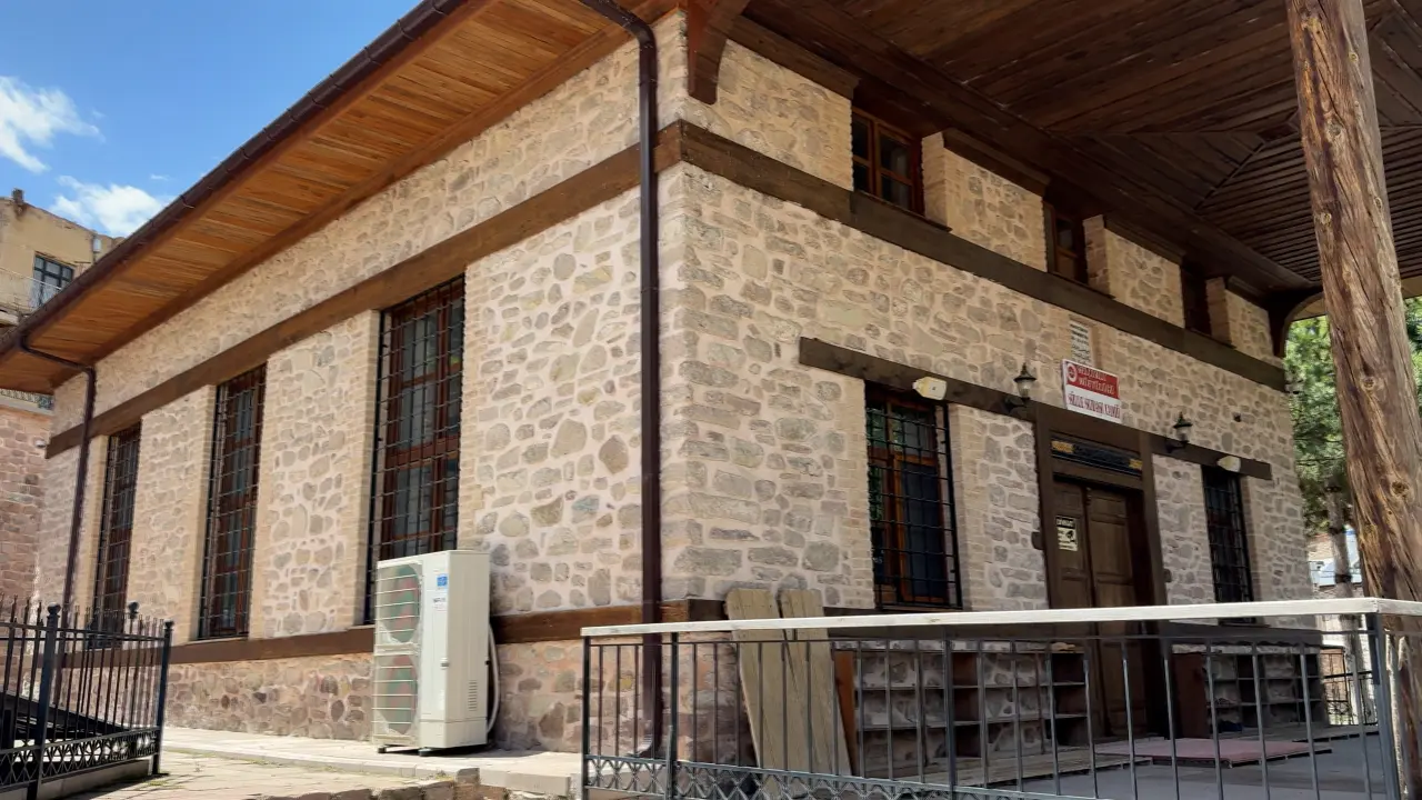 Konya'da 3 Osmanlı camisi zamana meydan okuyor 8