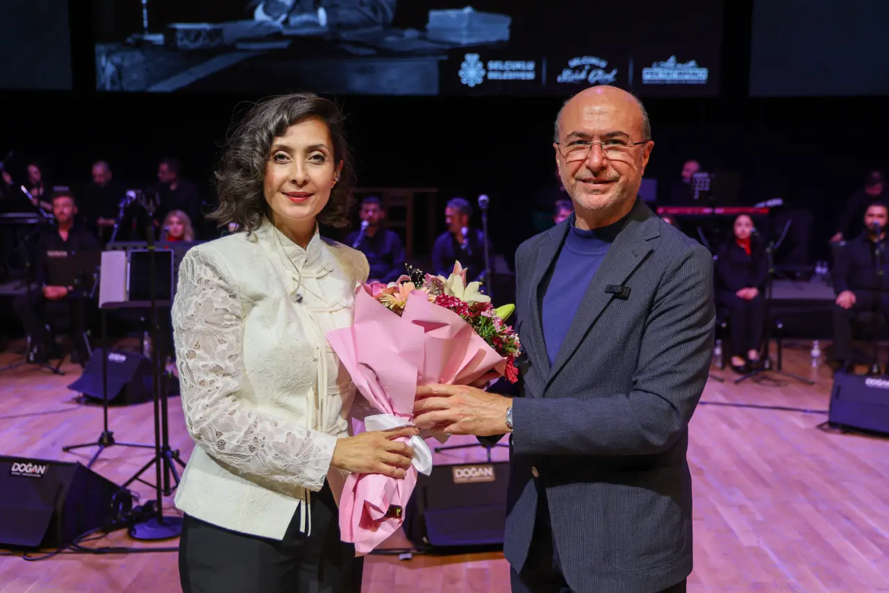 Konya Selçuklu’da kültür-sanat gecesi: Necip Fazıl sahnede yaşatıldı 10