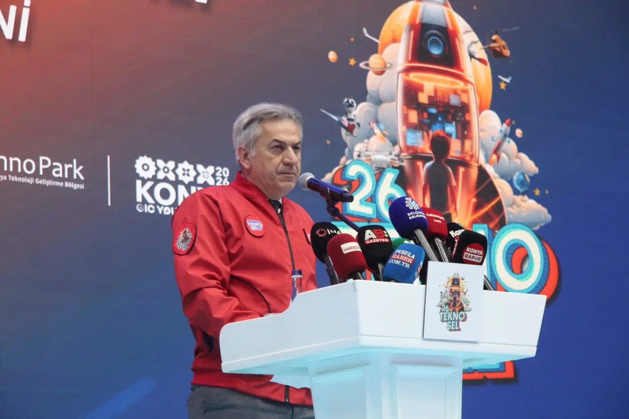 Konya’da teknoloji rüzgarı! TEKNOSEL 2026 kapılarını açtı 4
