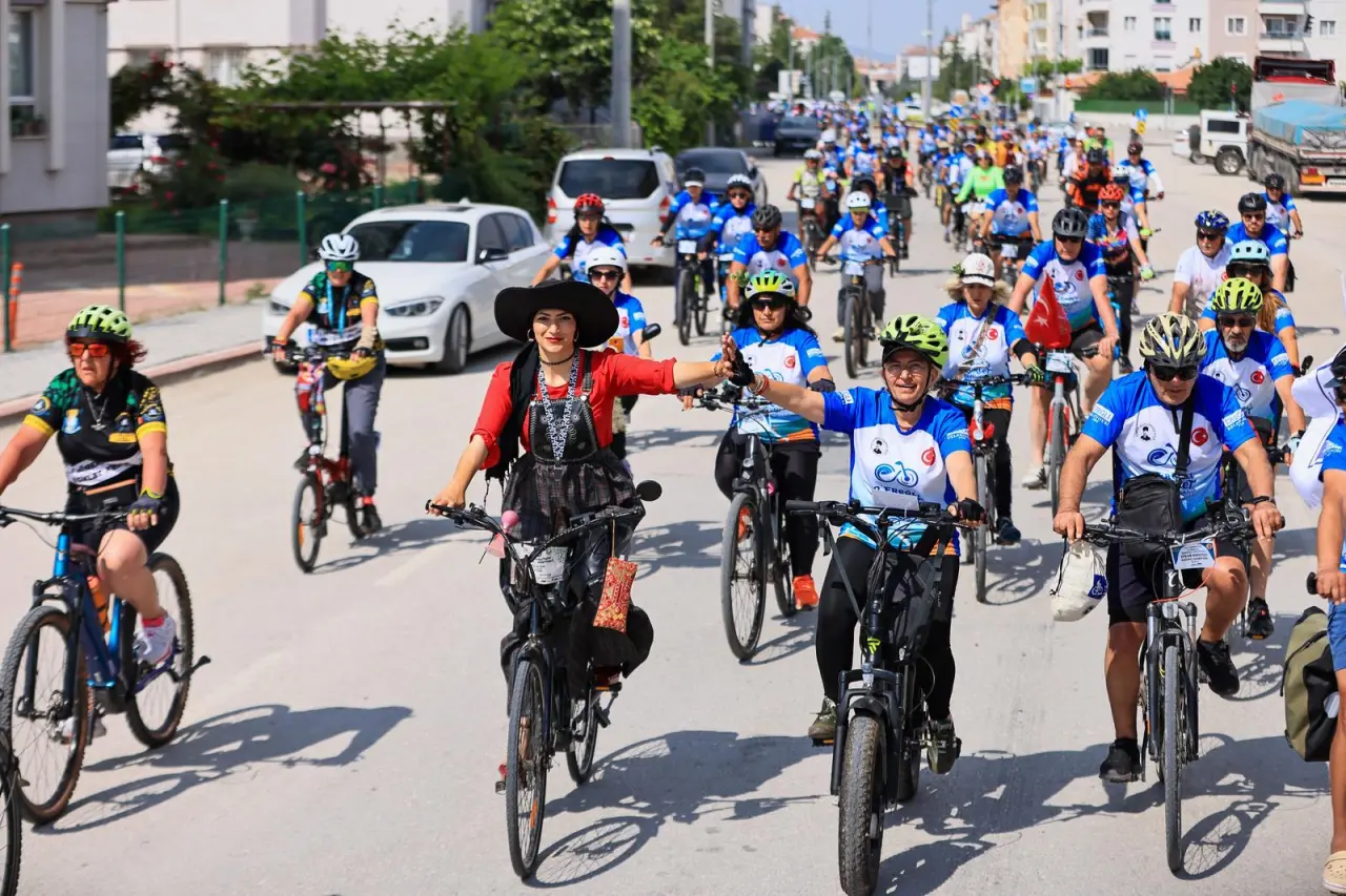 Konya'nın o ilçesinde üç gün süren bisiklet şöleni! 350 sporcu pedal çevirdi 7