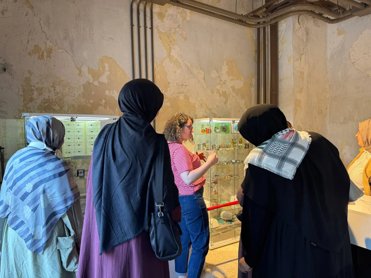 Konya’da gençler geçmişe dokundu! Hac Hatırası Sergisi yoğun ilgi gördü 2