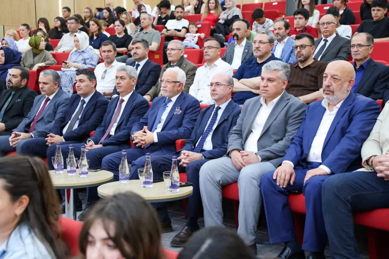 Konya'da 70 bin TL’lik ödül o çevre şarkısına gitti! İşte kazanan eser 7