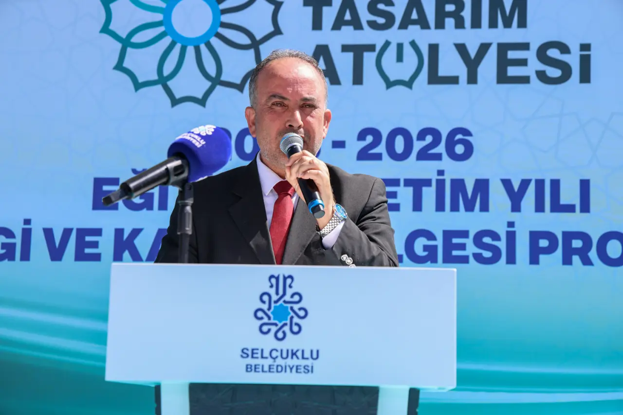 Konya’da genç yetenekler sahneye çıktı! Birbirinden özel eserler beğeni topladı 18
